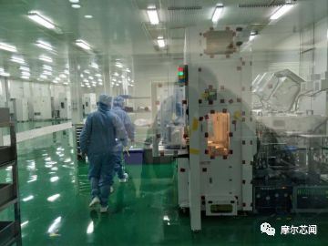屹唐半導體北京工廠實現突破 首臺設備成功下線，首批產品交付長江存儲等客戶
